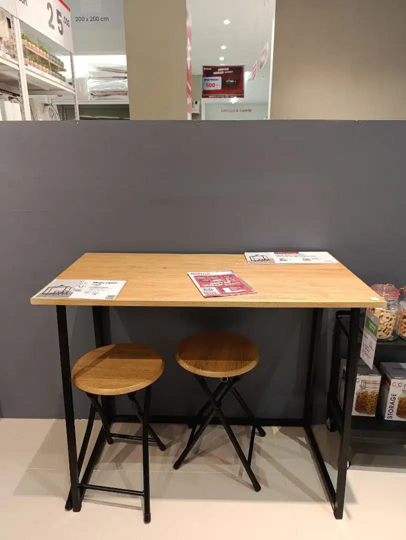 Leila Folding Table