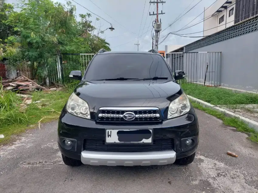 Daihatsu Terios TX Automatic 2013