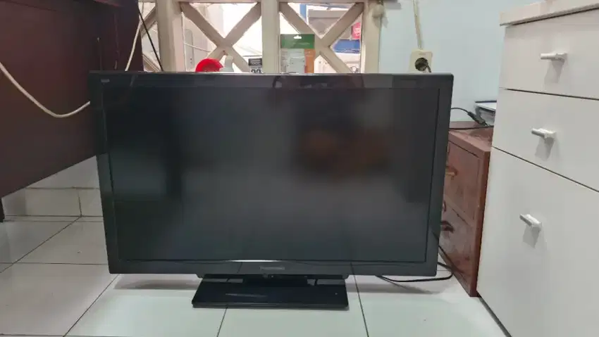 TV Panasonic 32 inch plus setup box