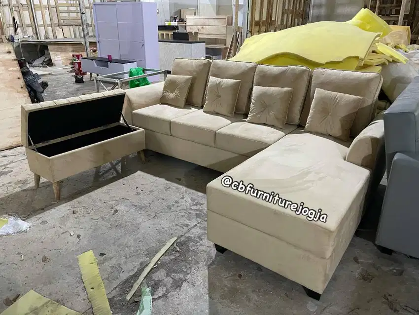 sofa tamu L & bench storage . busa empuk