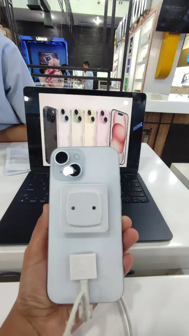 Cicilan Iphone 15 cukup KTP Gratis 2x cicilan