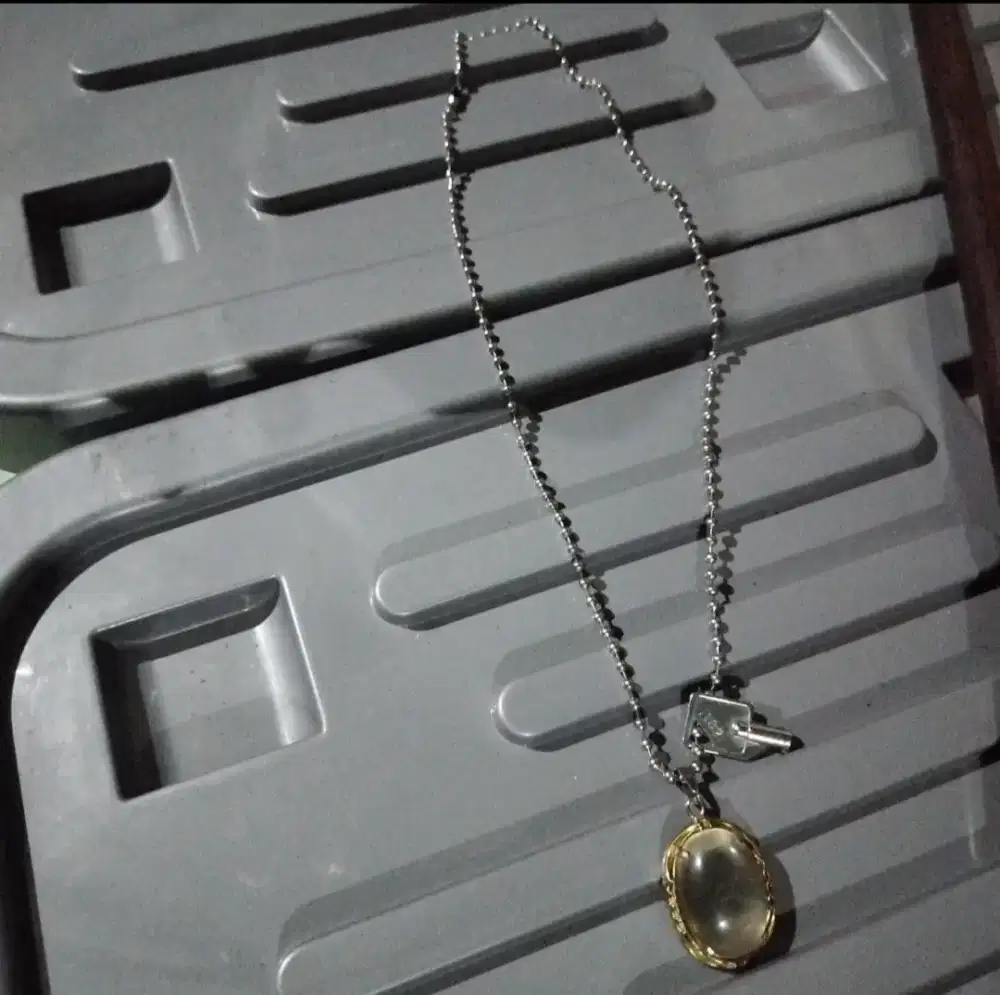 Kalung Kristal Batu Giwang Crystal Asli