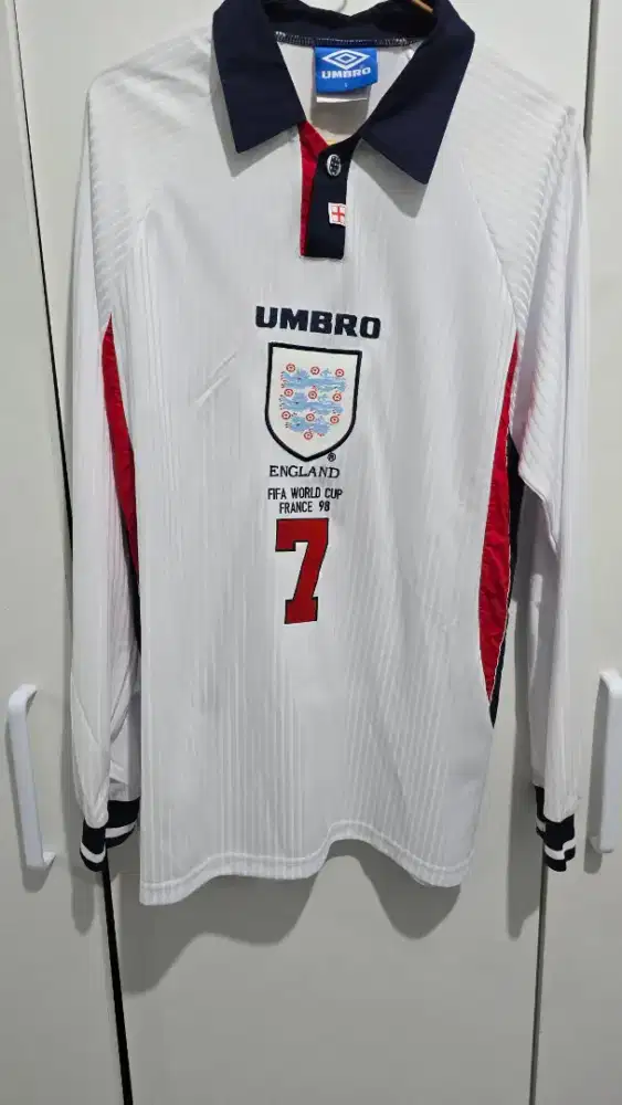 Jersey Retro Inggris England 1998 LS Beckham 7