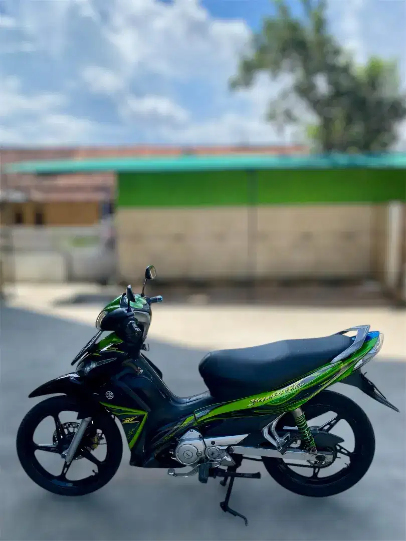JUPITER Z LENGKAP PAJAK ON