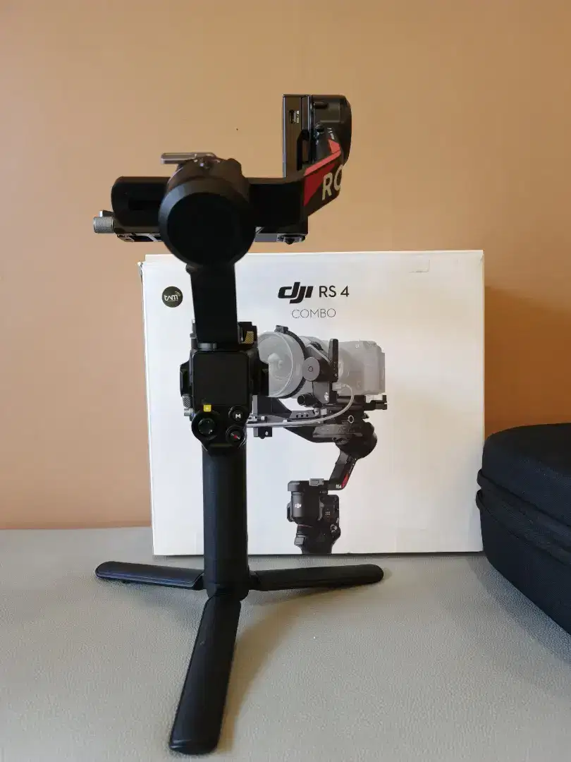 DJI RS4 COMBO FULLSET LIKENEW