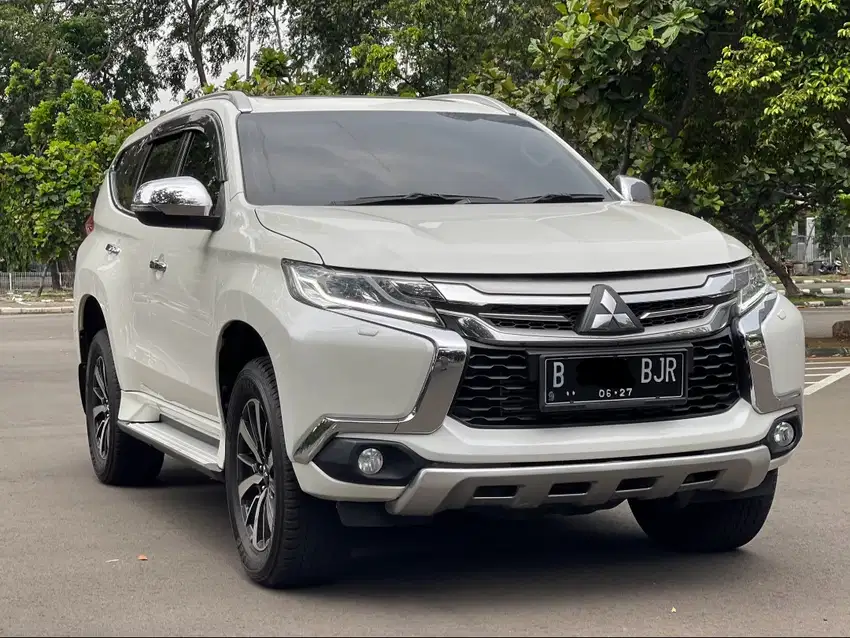 PAJERO DAKAR AT PUTIH 2017 SIAP PAKAI TERMURAH