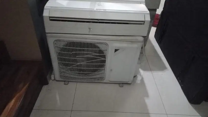 AC DAIKIN 1PK jual cepat