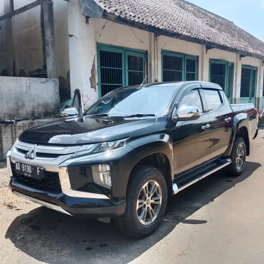 Strada Triton DC Exceed 4x4 2020 Facelift