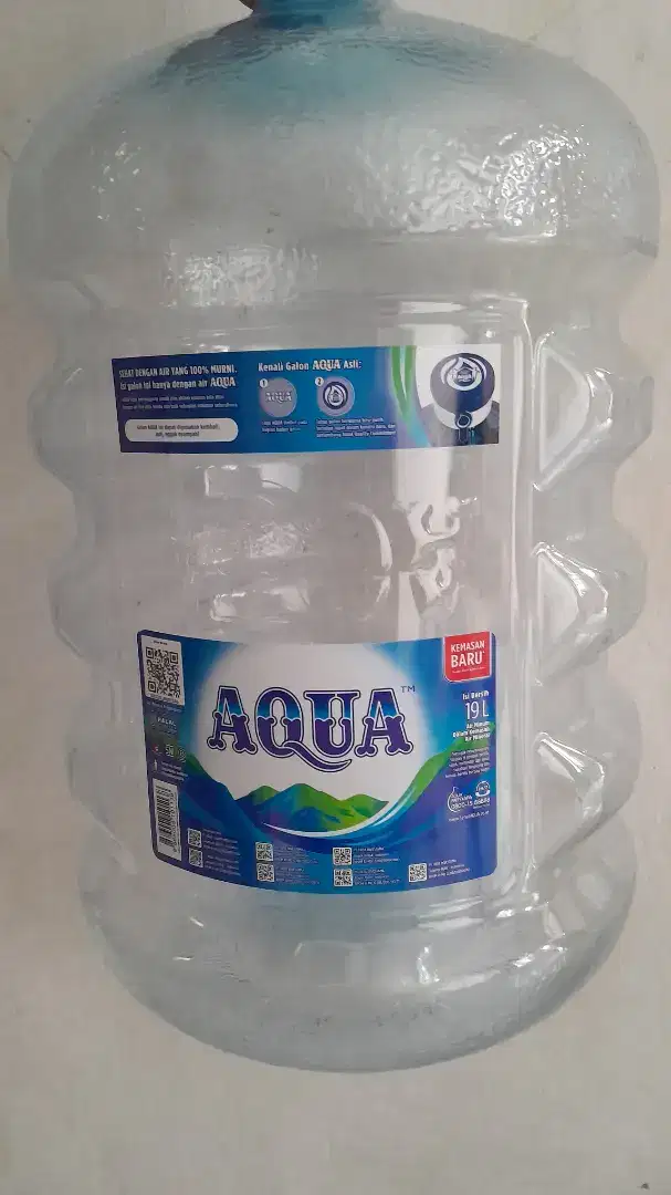 Galon kosong AQUA