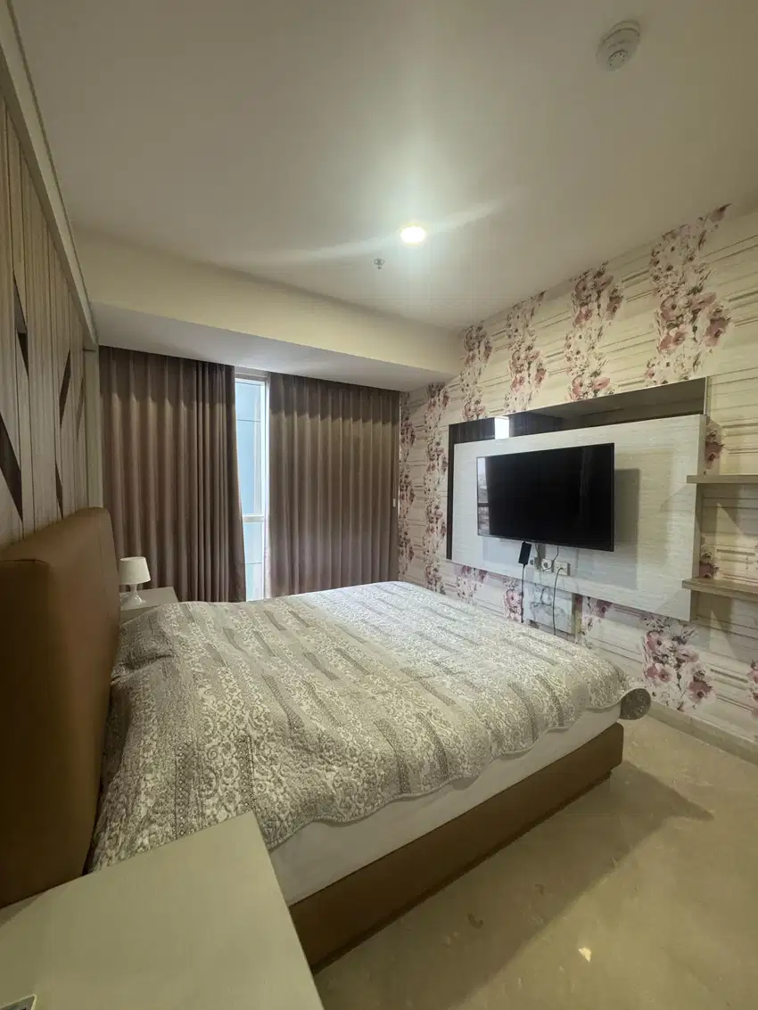Apartemen One Icon 3BR Bagus Pool View Siap Huni
