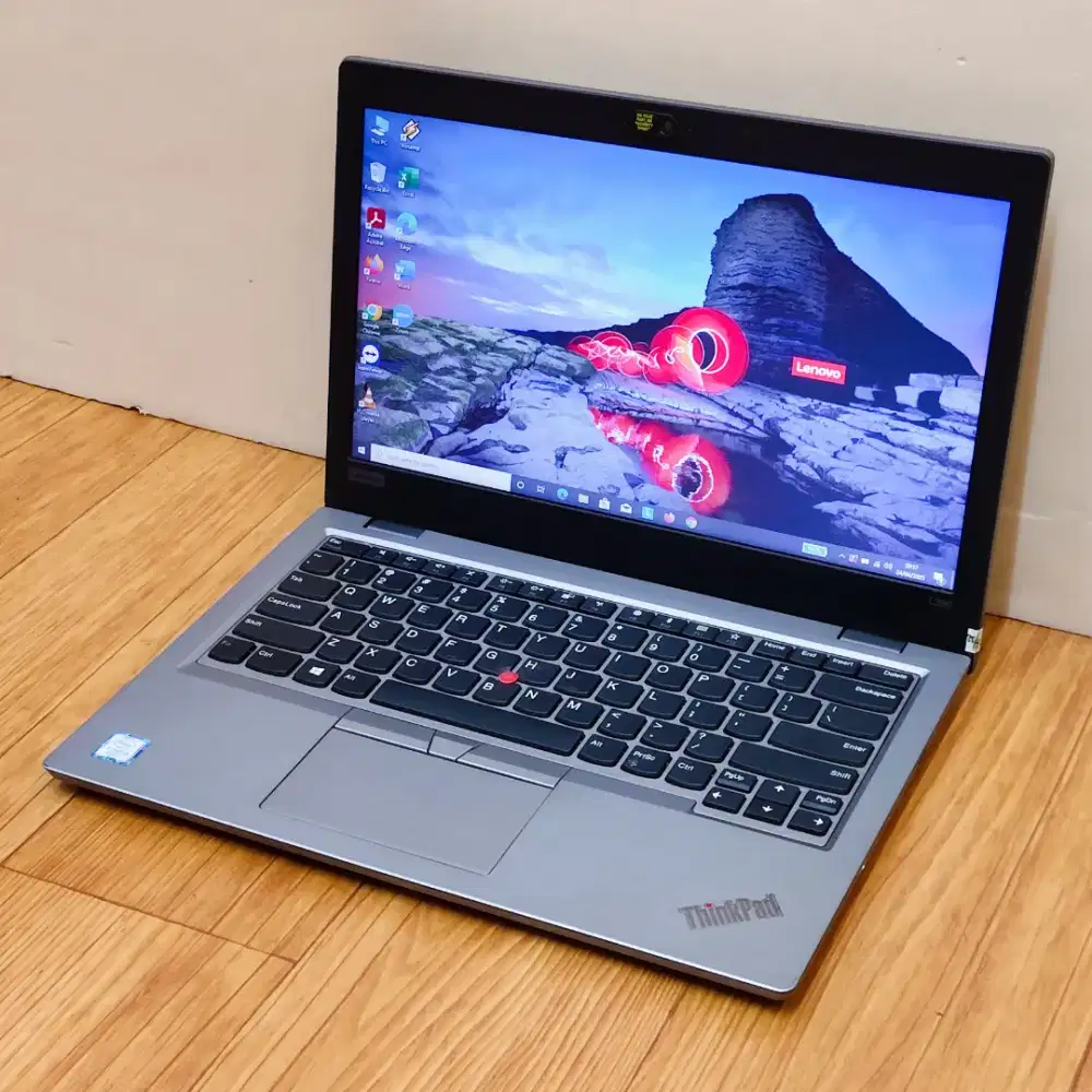 ThinkPad L390 Core i5 8GB 256GB SSD 13.3 Inch Muluss Grade A