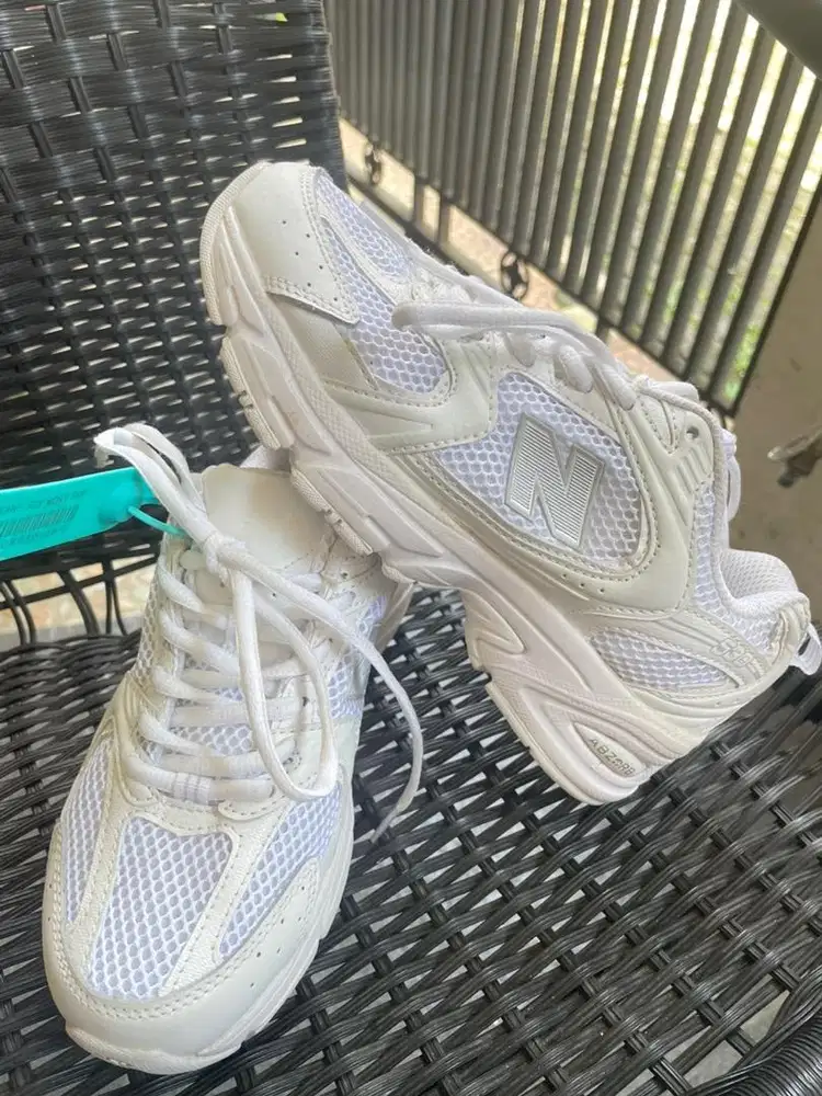 Sepatu New Balance 530 White