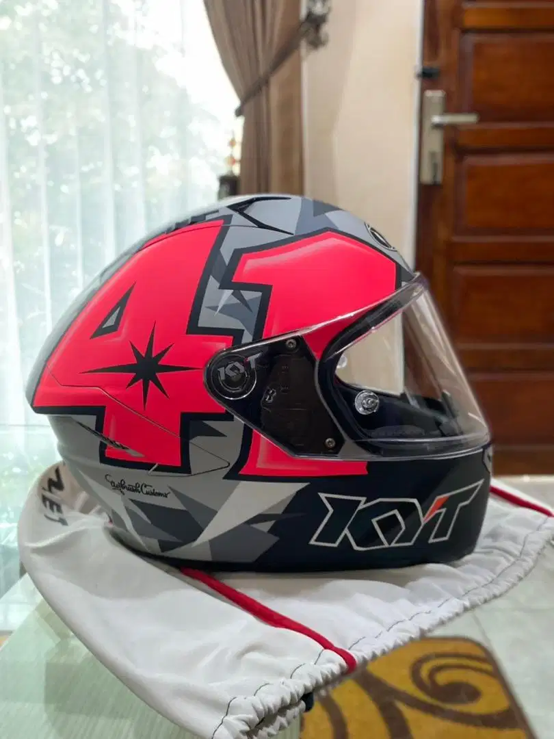 Helm KYT NFR Espargaro