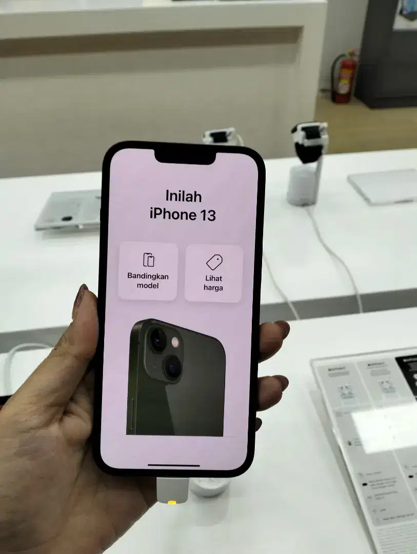 Iphone 13 bisa cicilan 600rb an dp 0
