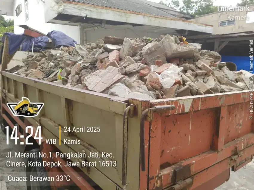 Jasa buang puing sampah