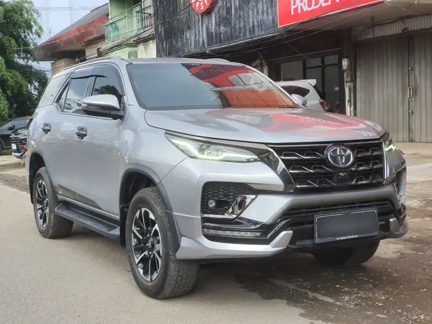 (KM 29 RB TGN 1 DR BR 100% ORI) FORTUNER VRZ GR  2.4 MATIC 2022/2023