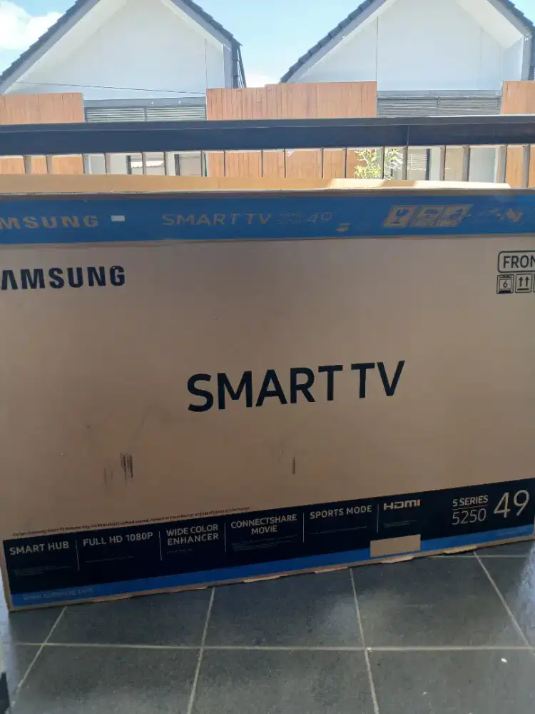 Samsung TV 49 inch