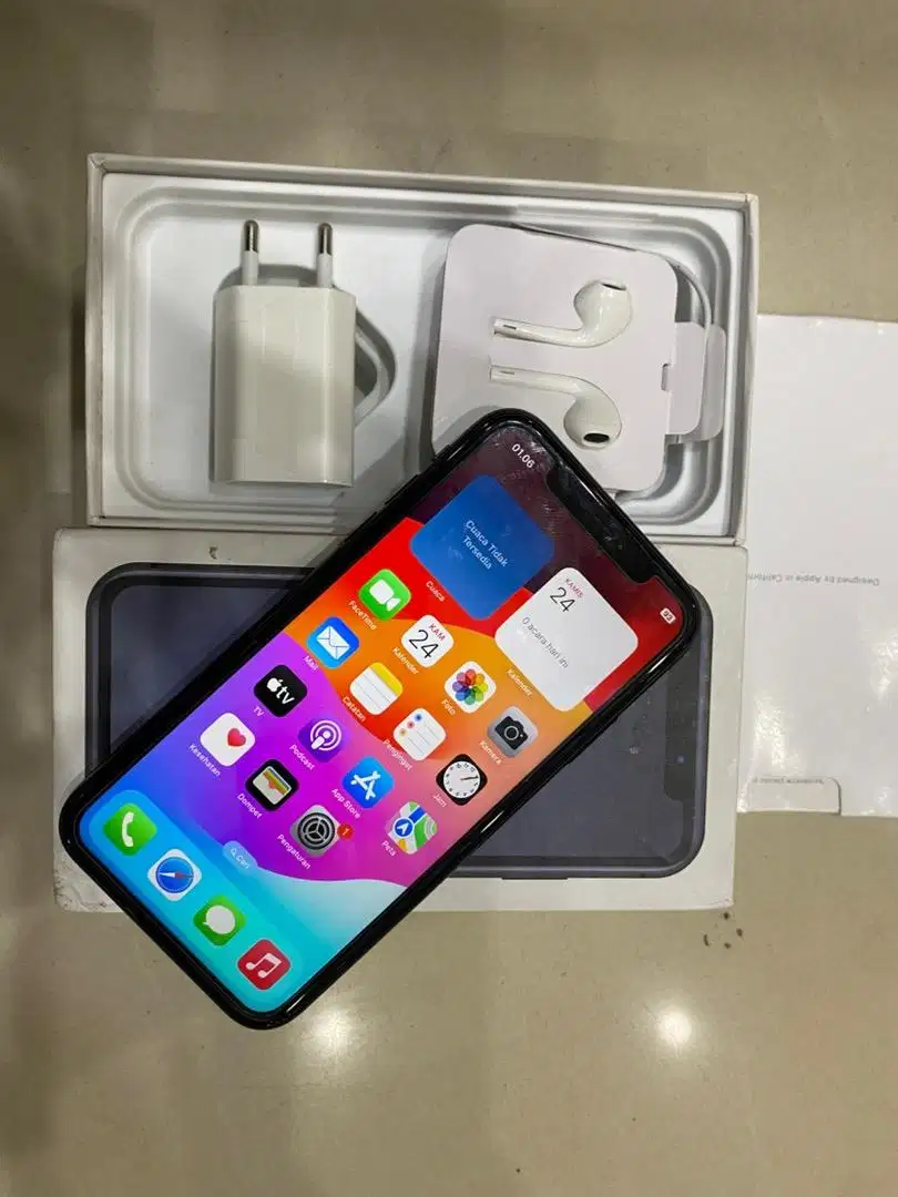 iphone xr inter 64gb