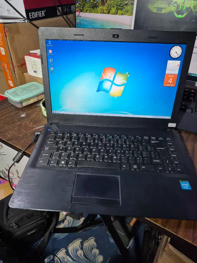 Laptop Axioo Neon TNH Celeron Ram 2GB/HDD 500GB Bagus