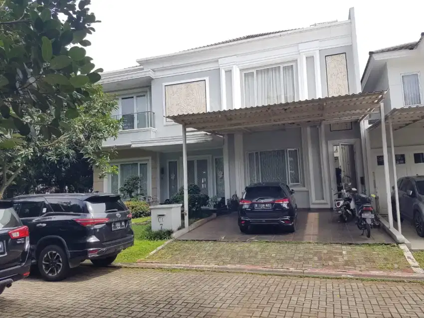 Rumah Mewah Hoek Asri Foresta Bsd