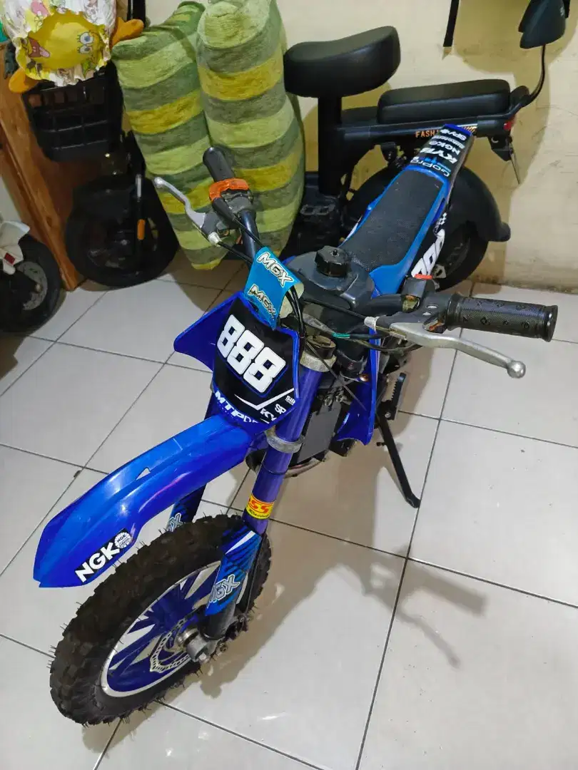 Motor Mini Trail 50cc 2 Tak