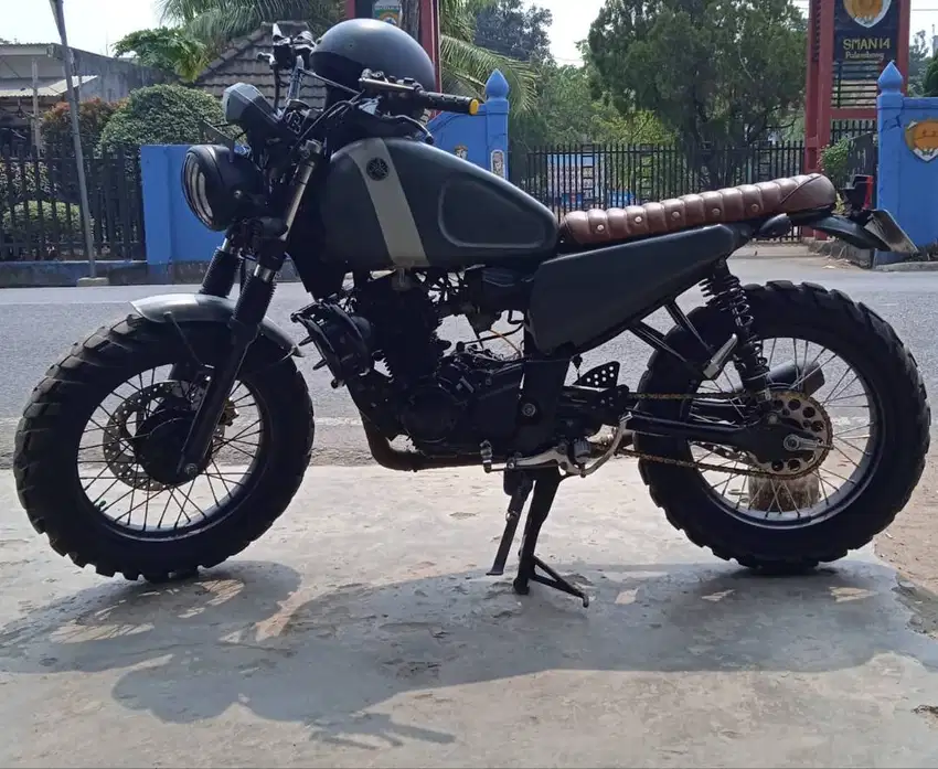 Yamaha Byson Custom Scrambler