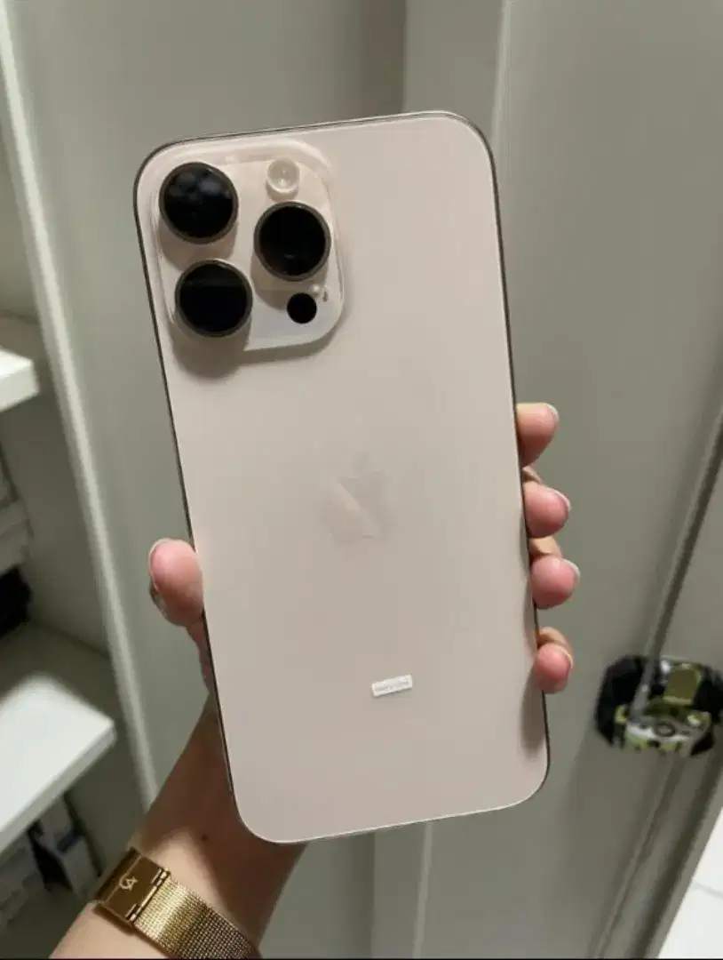IPHONE 16 PRO MAX 256GB CICIL TANPA DP Free 2x Cicilan