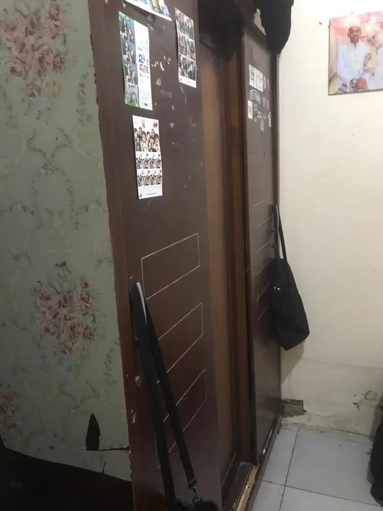 Lemari sliding 3 pintu