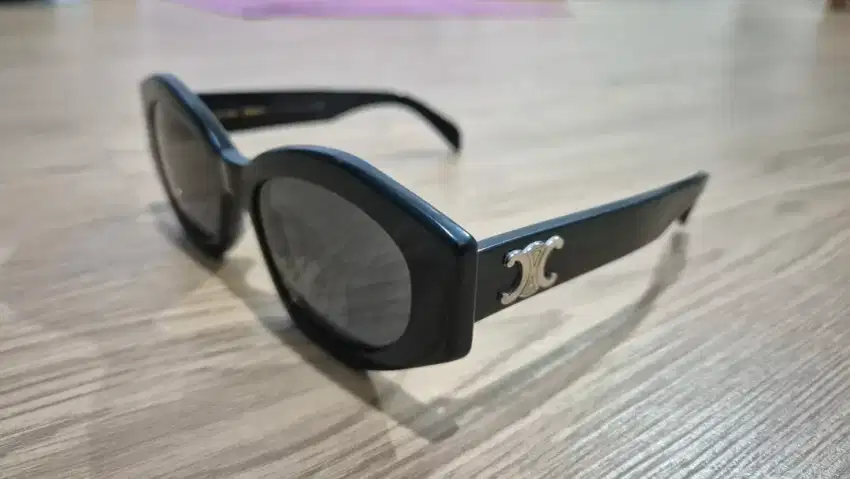 Kacamata Sunglasses Celine Thriompe
