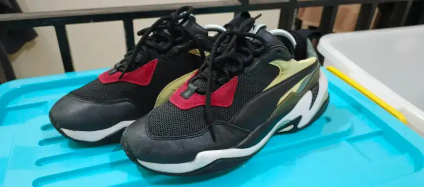 Sepatu PUMA Thunder Spectra OG Size 42