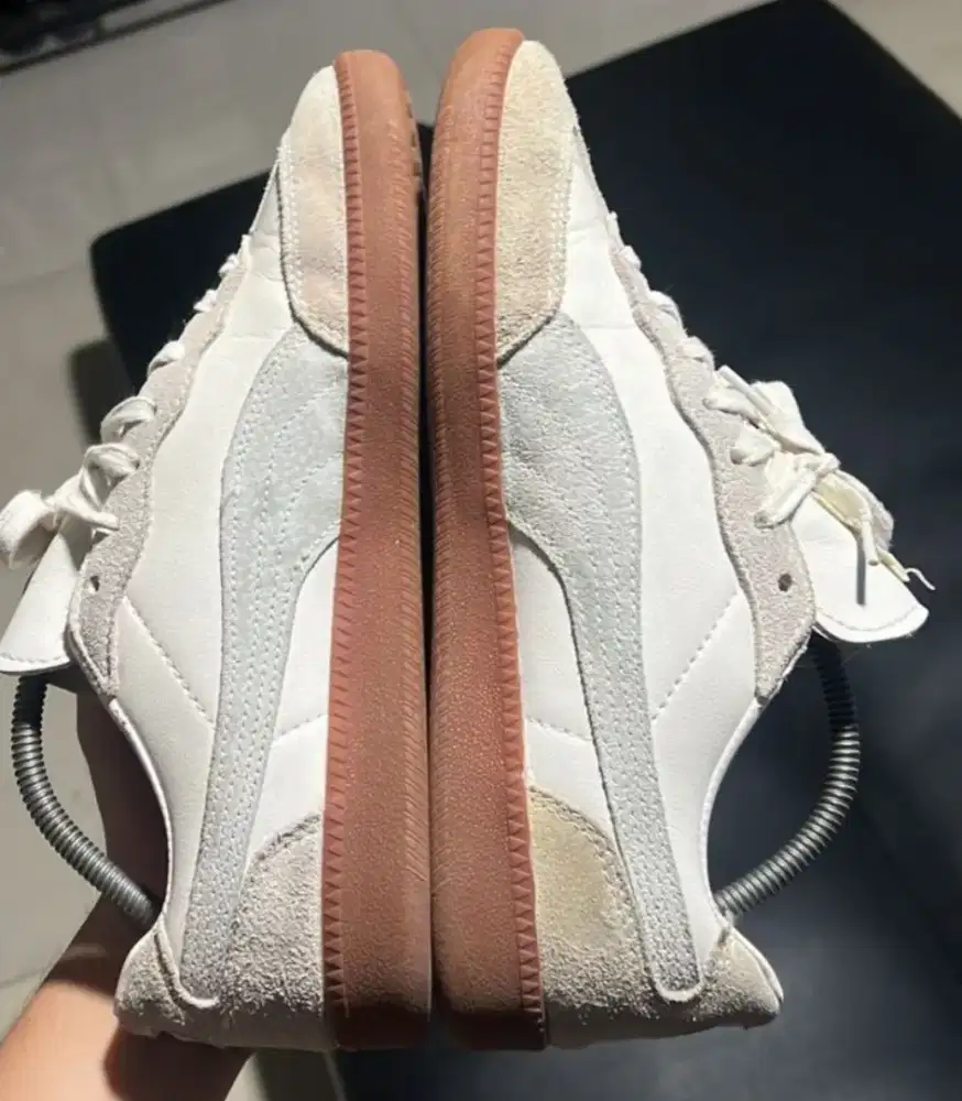 JUAL PUMA LIGA LEATHER WHITE CREAM GUM SOLE SIZE 42