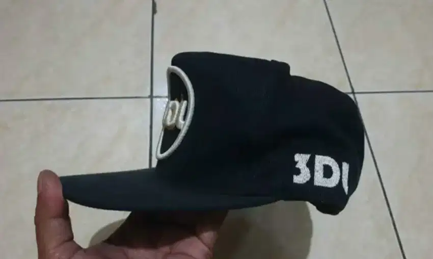 Topi snapback blue