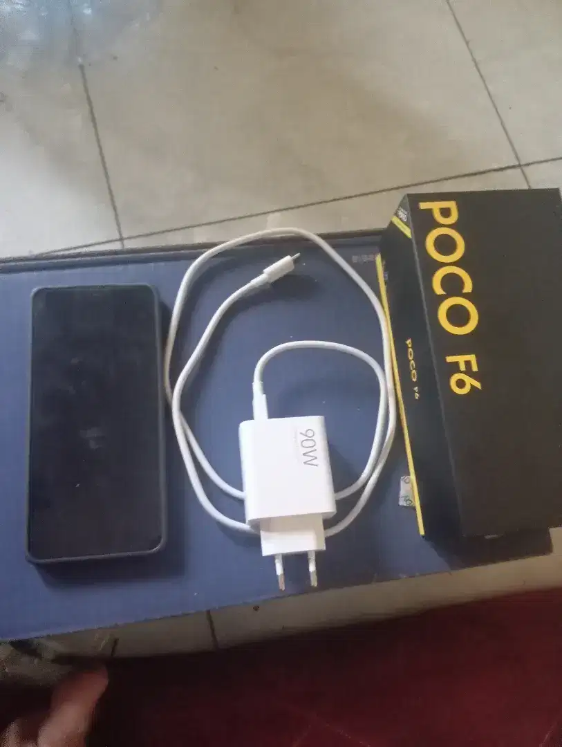 Poco f6 8/256 titanium grey