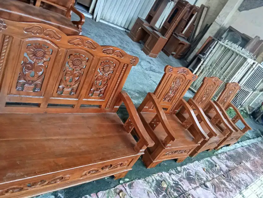 Kursi tamu kayu jati model ukir nirwana