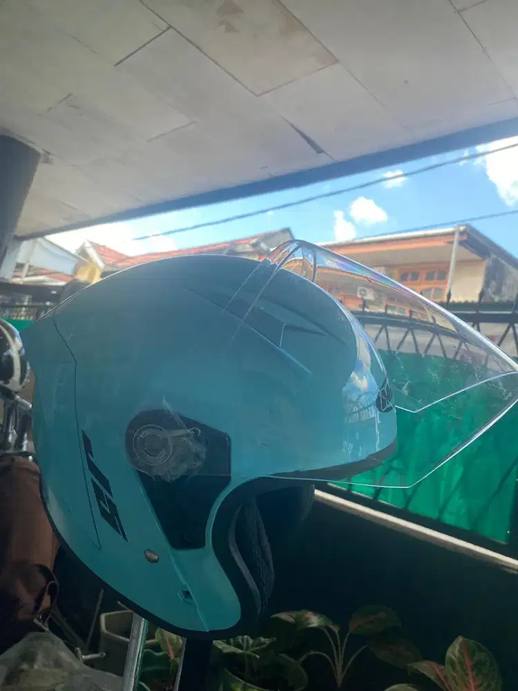 Dijual Cepat Helm