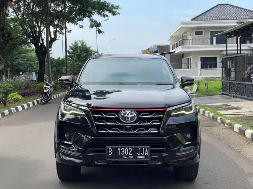 Toyota Fortuner VRZ 2.4 TRD Kick Sensor 2021 DP 39JT!!