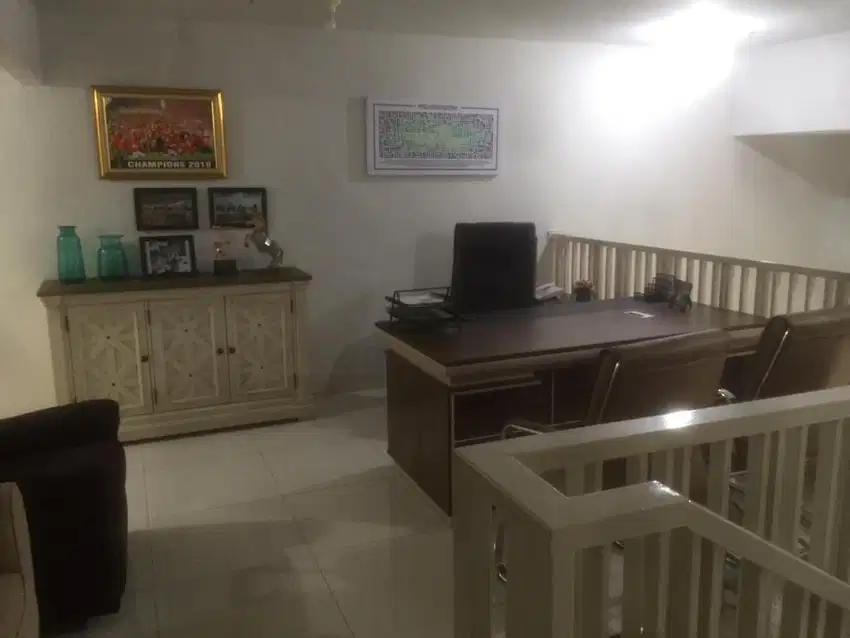 Disewakan unit office di SOHO Pancoran lengkap dengan furnised