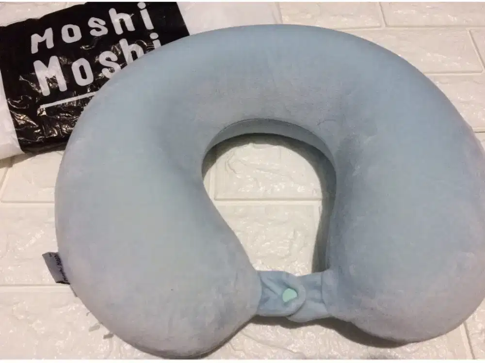 Bantal leher moshi moshi