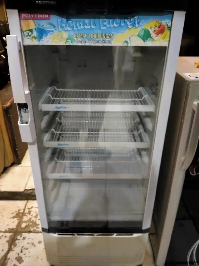 Showcase polytron 3 rak