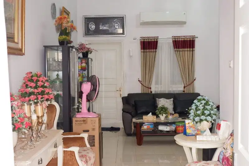 Rumah Rapih di Jual di Dalam Cluster di Raffles Hills Cibubur
