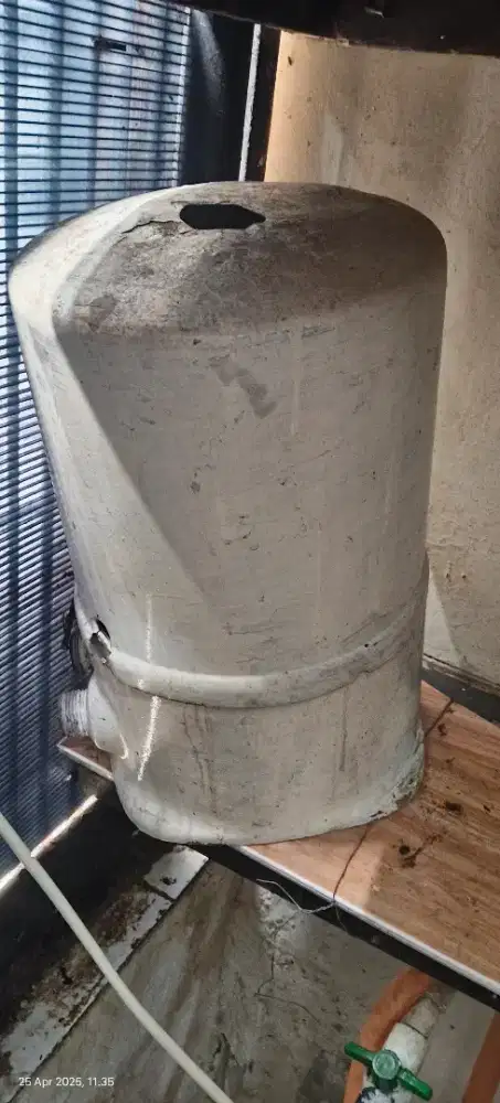 Alat sedot air bekas