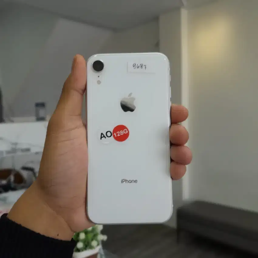 iPhone Xr 128GB White Inter All Operator Second Like New Fullset
