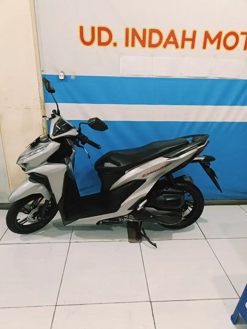 KM low HONDA VARIO 150 ESP CBS ISS EXCLSV KEYLLES REMOT 2021