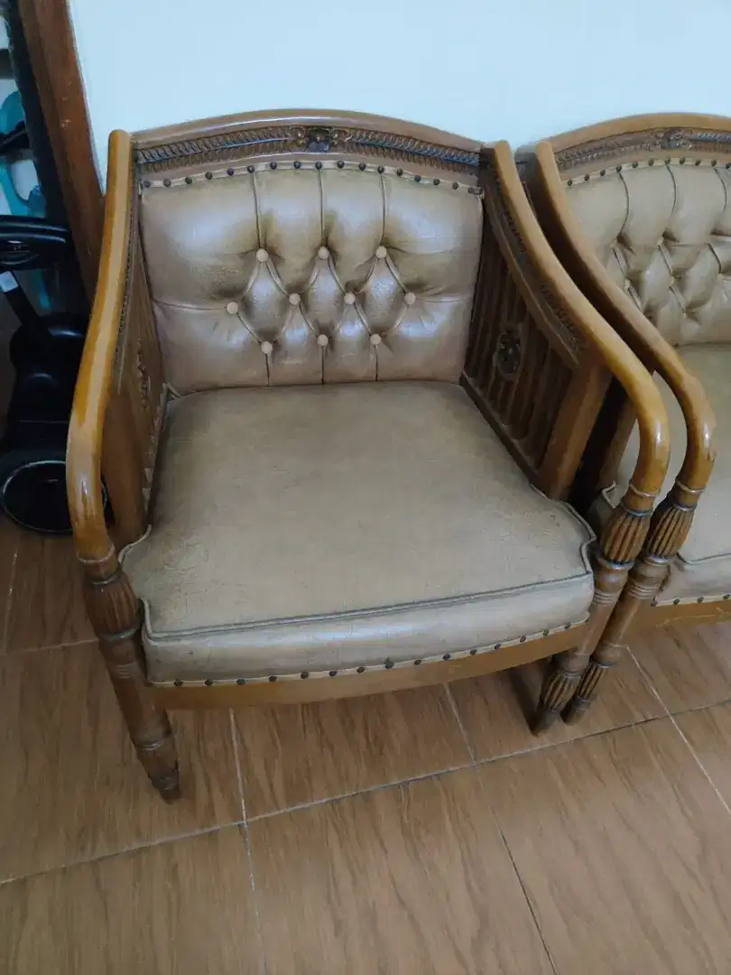 Kursi Sofa kayu