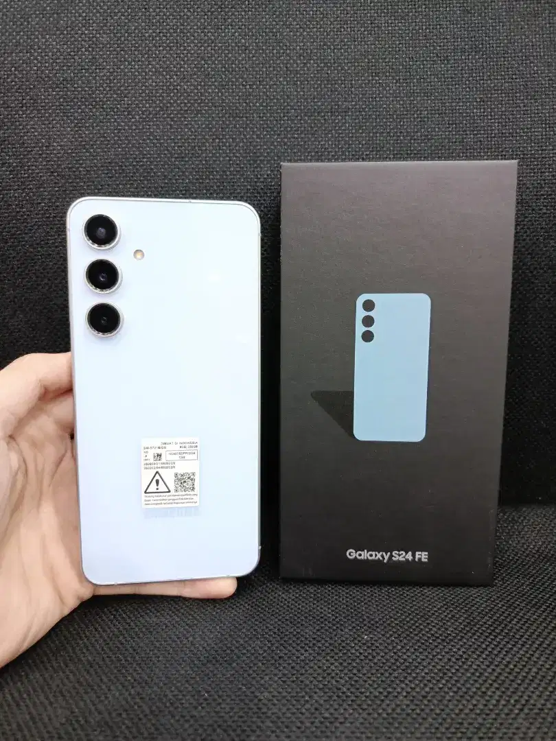 Samsung S24 FE 5G 8/256 masih baru, garansi resmi 1tahun, Open Box