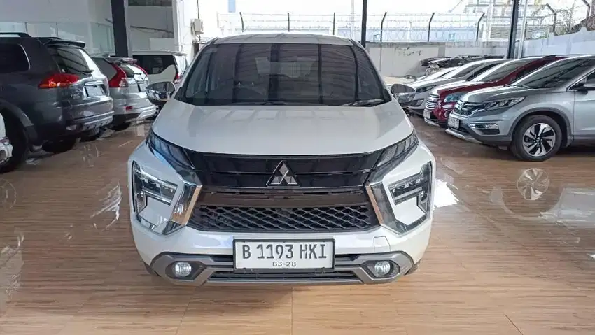 Xpander Ultimate At 2022 pemakaian 2023 Putih