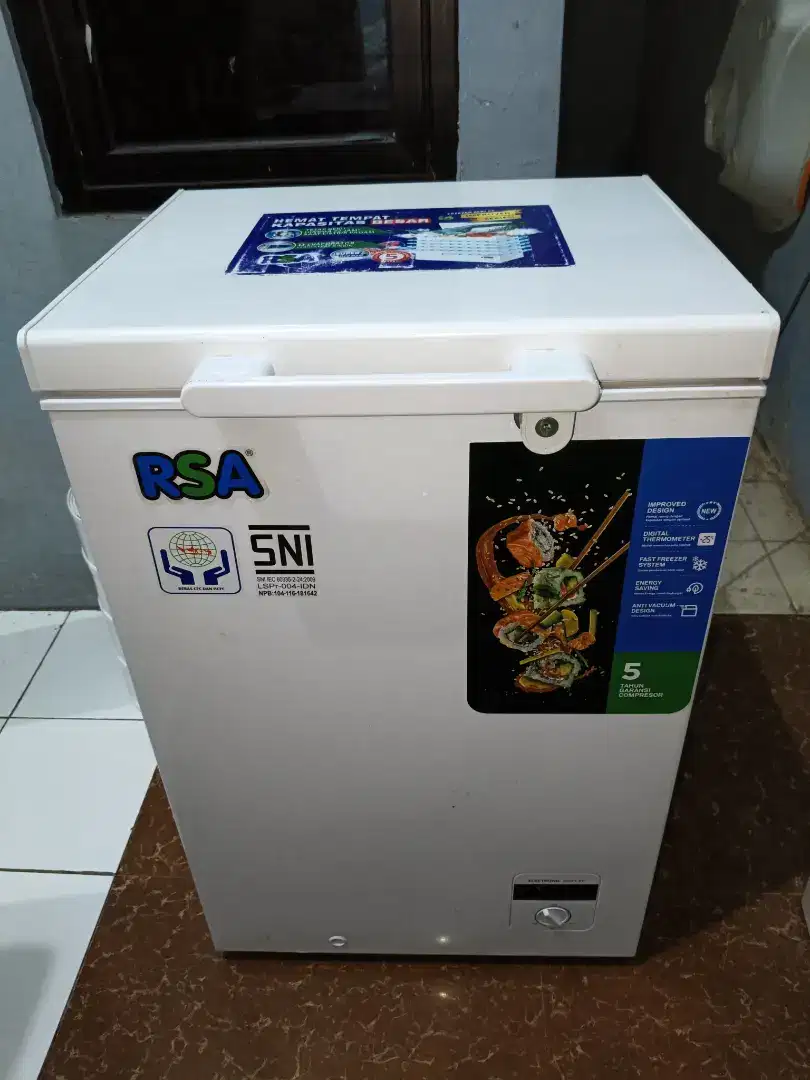 Freezer Box RSA CF-110