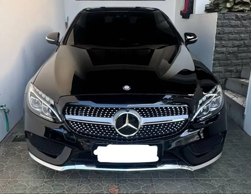 Mercedes benz C250 W205 2014 black hitam mercy C250 2015 W205 C250 amg