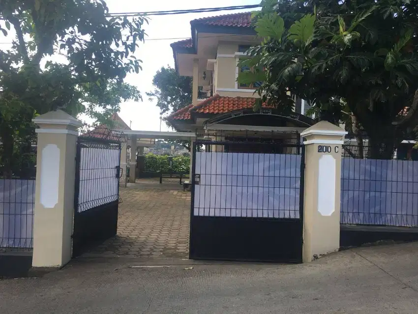Di Jual Rumah Asri