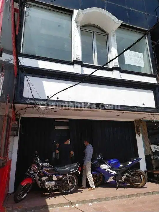 Ruko 2,5 Lantai di Jl Siliwangi Pamulang Lokasi Sangat Strategis